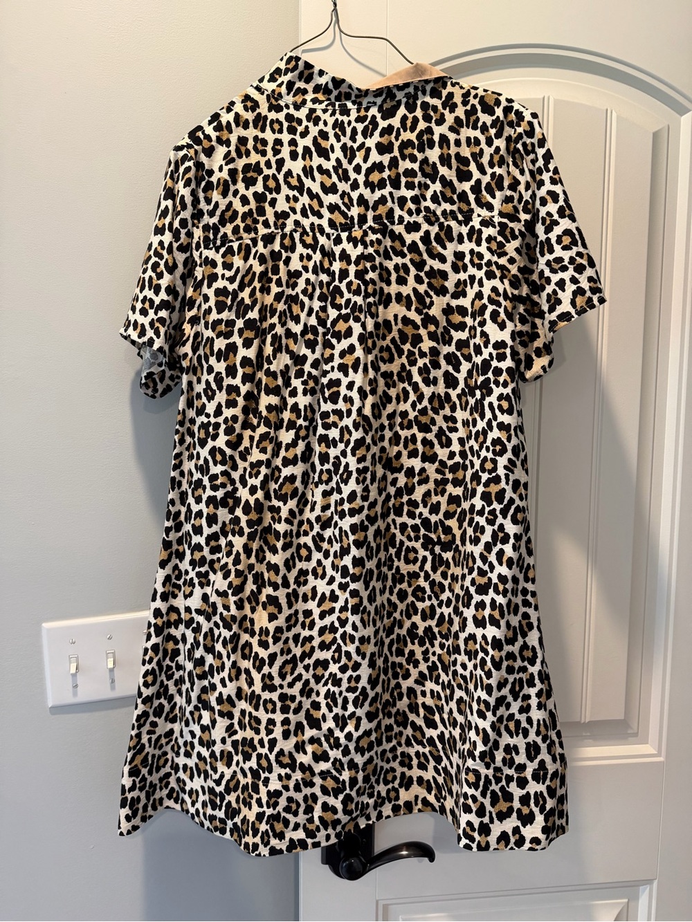 entro Leopard Print dress with Taupe Trim - Picture 5 of 5